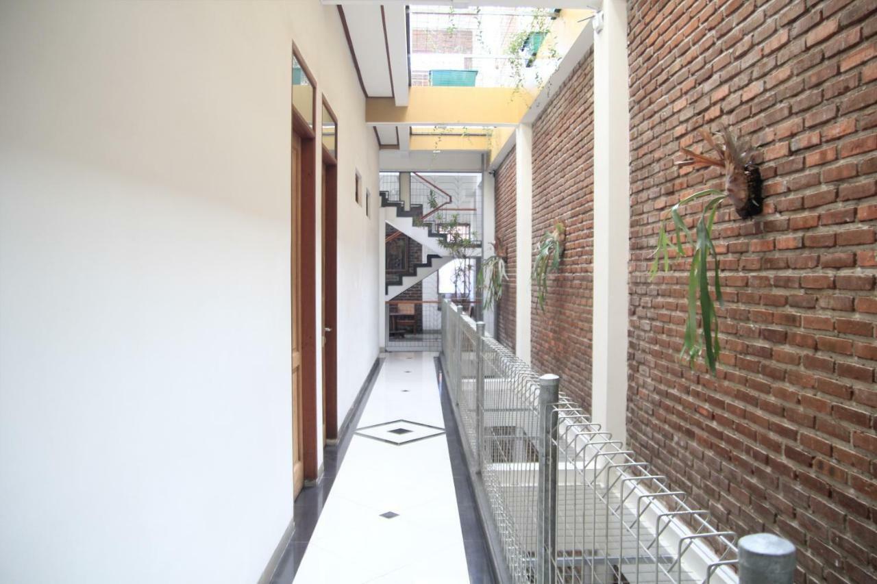 Oyo 964 Bandung Central Residence Bagian luar foto